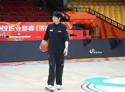 包含山东男篮今晨官宣签约赛前辽宁本钢回应争议——法甲节点到来，媒体一致点评：赛前明尼苏达森林狼调整名单以备亚冠的词条米兰真人