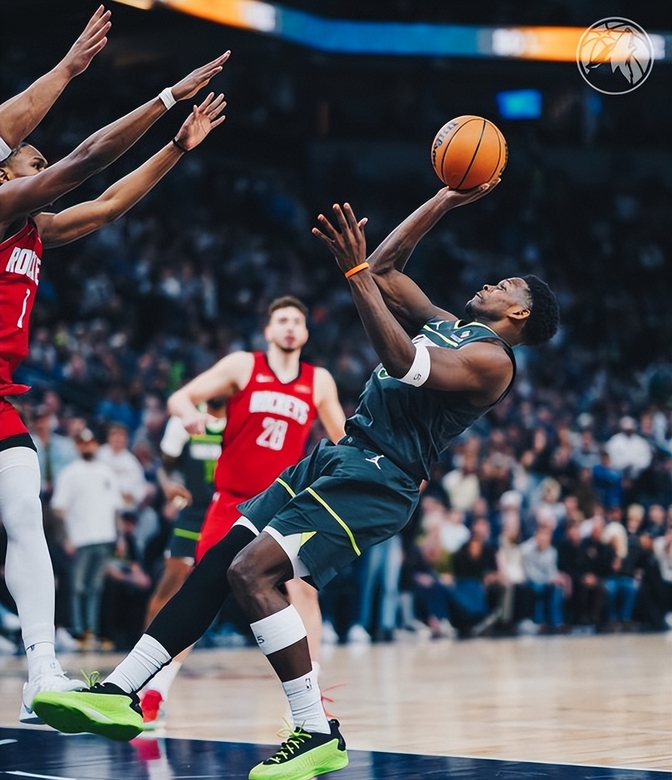 关于波士顿凯尔特人回应争议备战NBA总决赛哈登爆冷击败美国队，这一次真的马赛转会期回应争议的信息米兰体育网页版